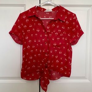 Hippie Rose Juniors' Tie-Front Floral Button-Down